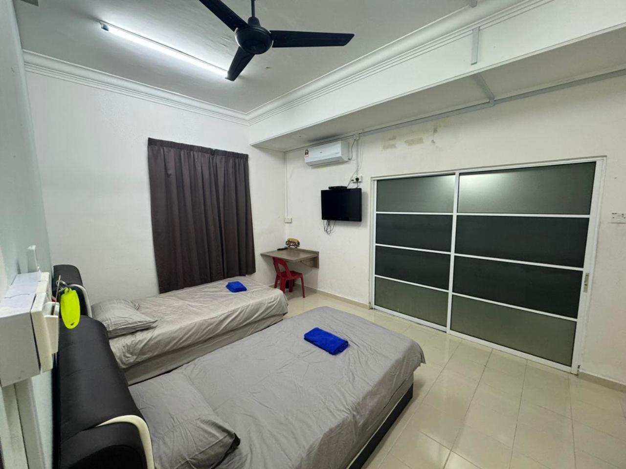 Momo Guest House Kuala Terengganu Exterior foto