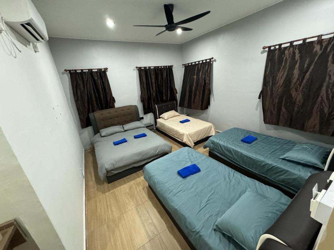 Momo Guest House Kuala Terengganu Exterior foto